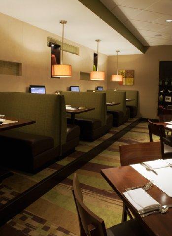 Holiday Inn Olathe Medical Center 외부 사진
