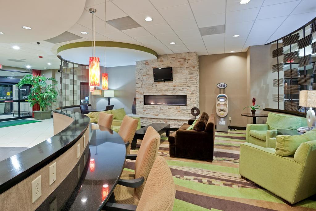 Holiday Inn Olathe Medical Center 레스토랑 사진