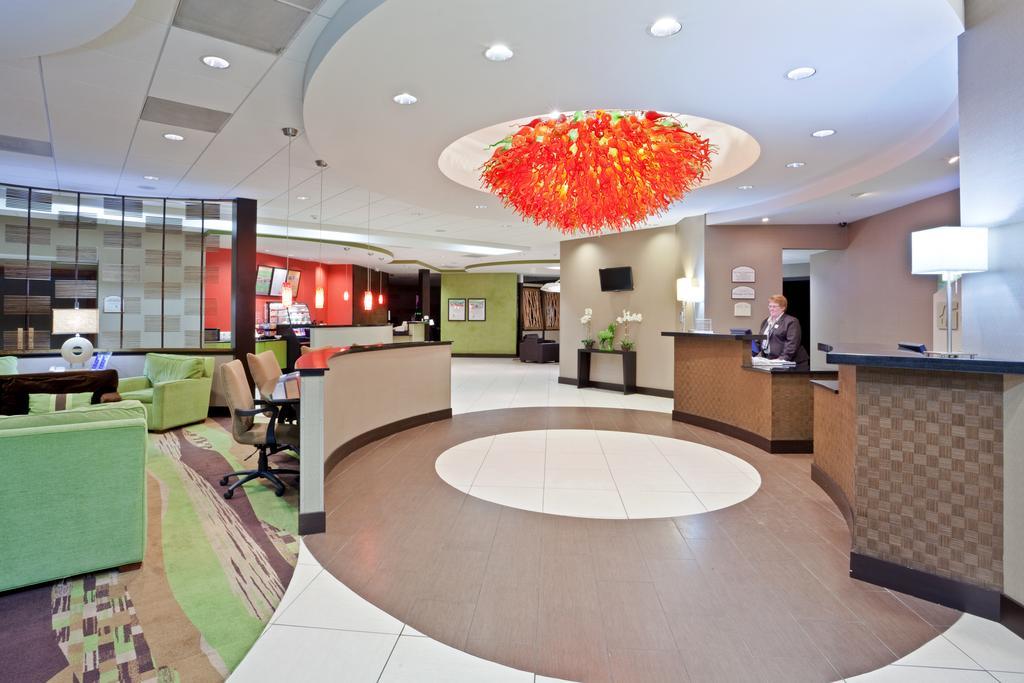 Holiday Inn Olathe Medical Center 외부 사진